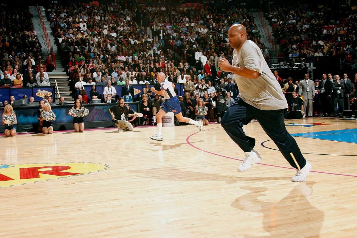 2007-Dick-Bavetta-Charles-Barkley.jpg